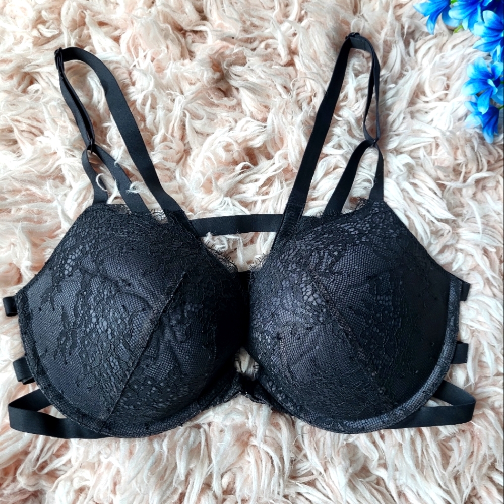 Victoria's Secret Sexy Push Up Bra, size 34D, Black color